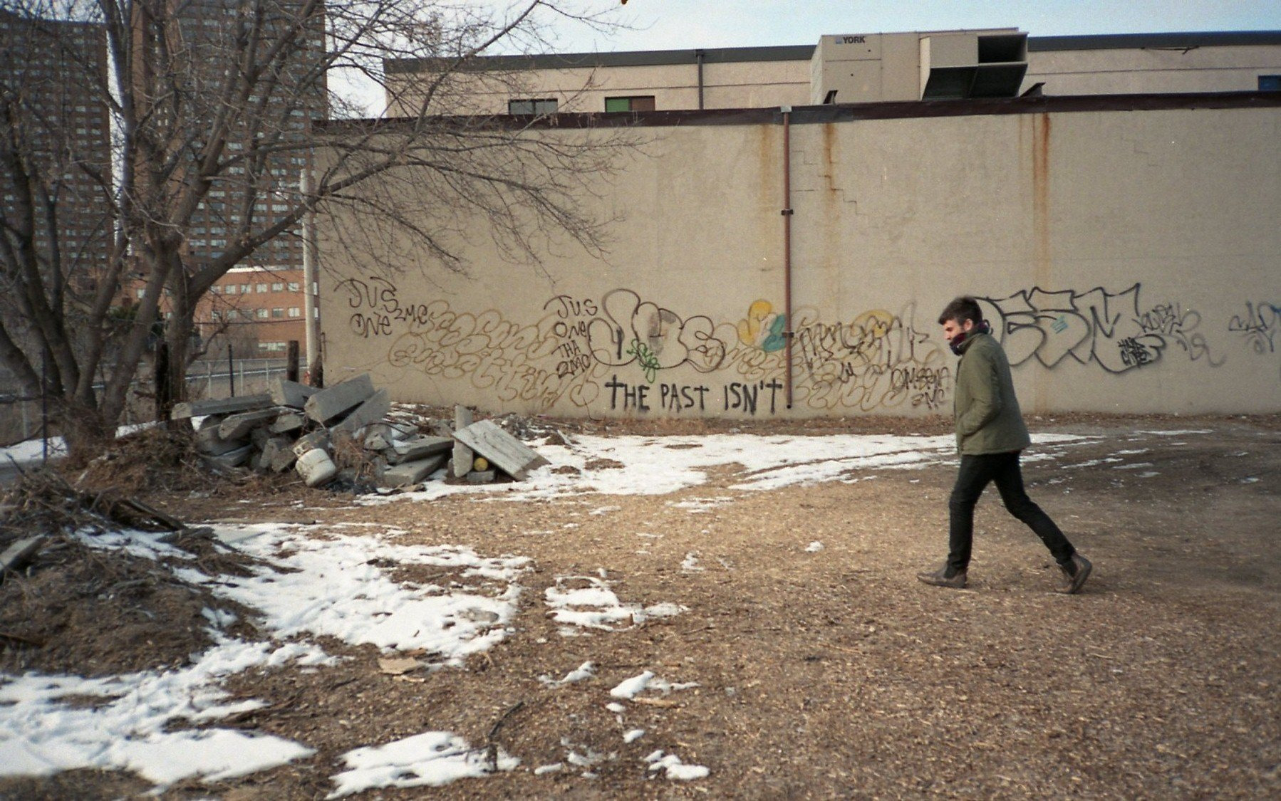 img866.jpg